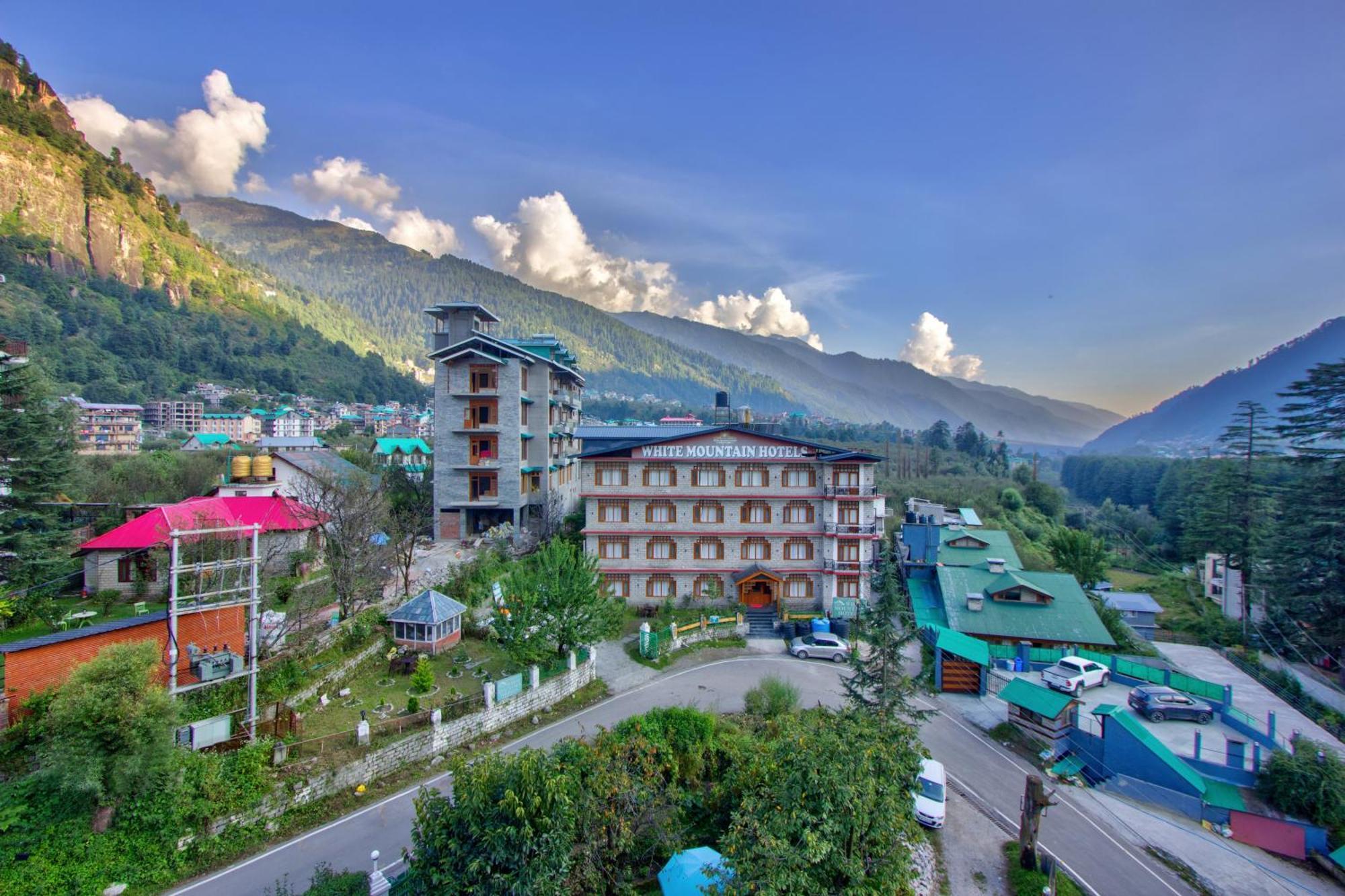 White Mountain Hotel Manali  Exterior photo