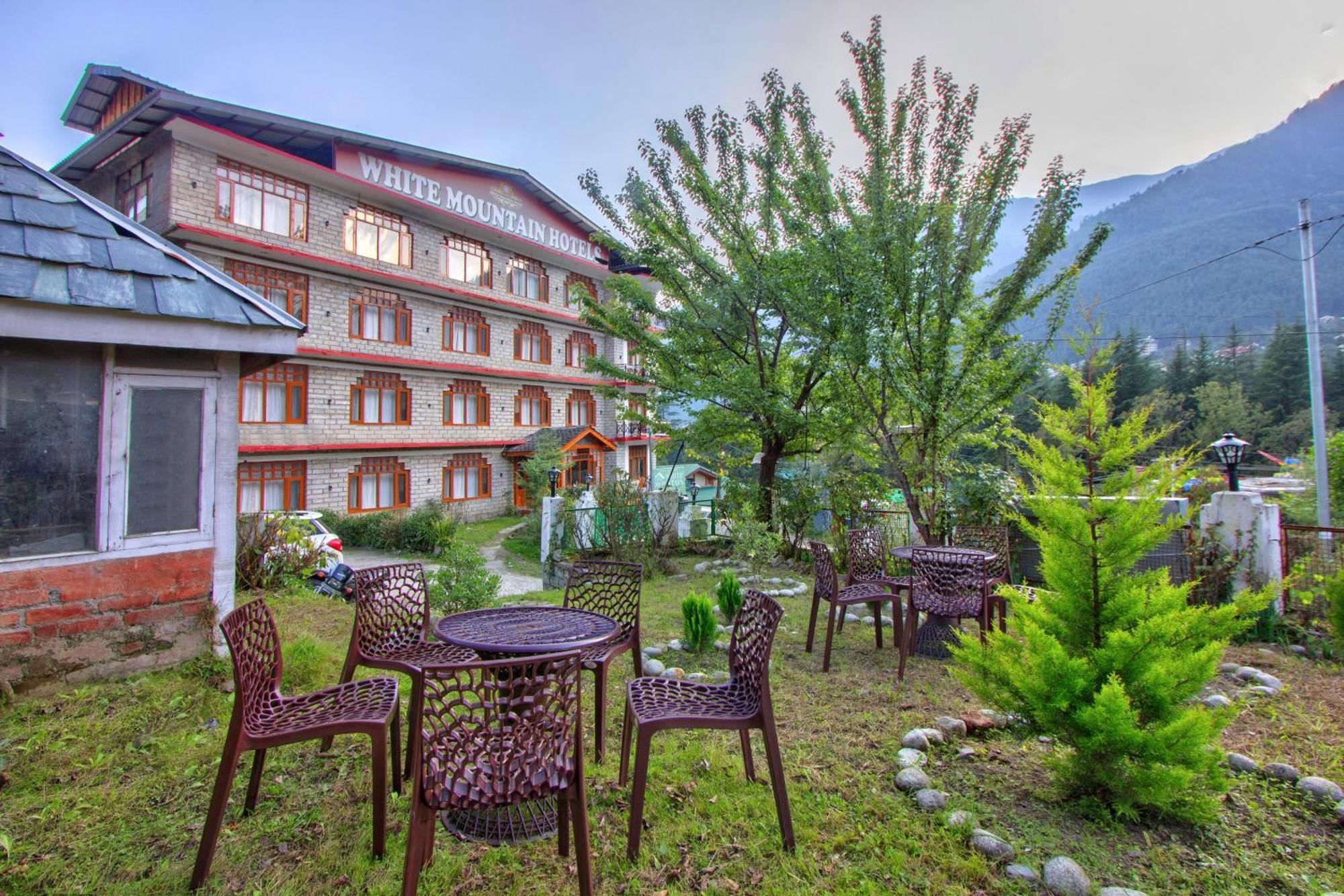 White Mountain Hotel Manali  Exterior photo